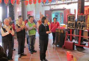 台湾选举娱乐化