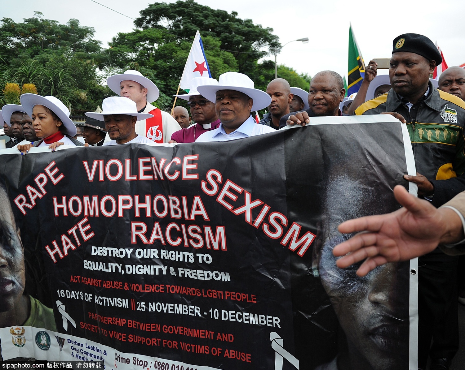 �Ϸǵ°���ǧ���ھ���ʾ�� ���鱩��������Ϊ