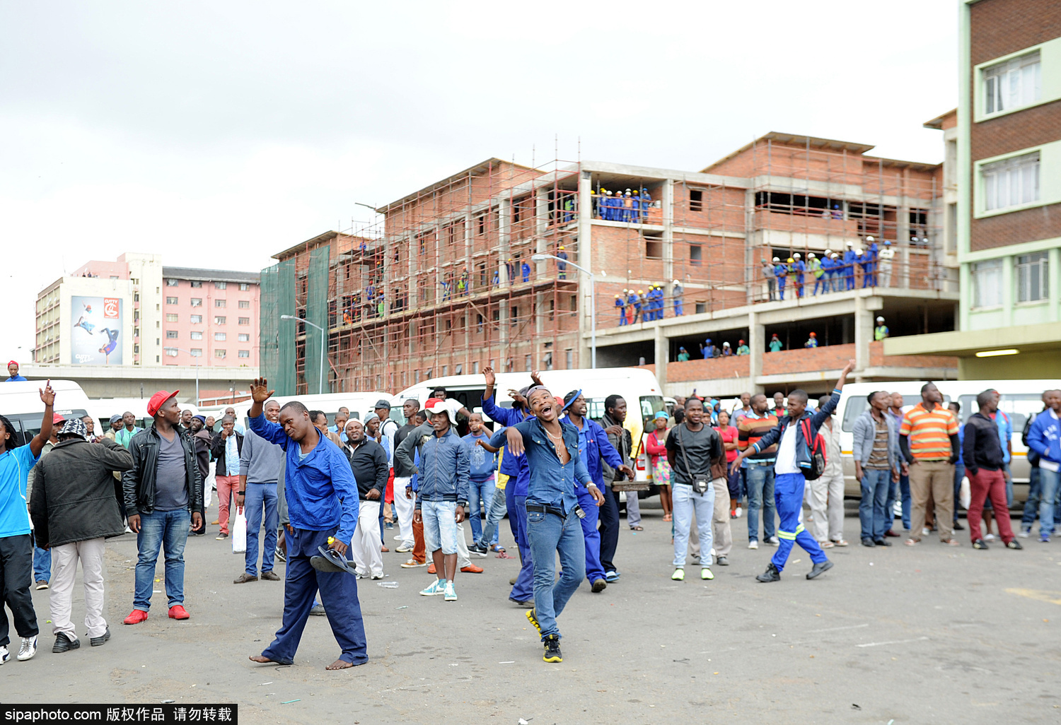 �Ϸǵ°���ǧ���ھ���ʾ�� ���鱩��������Ϊ