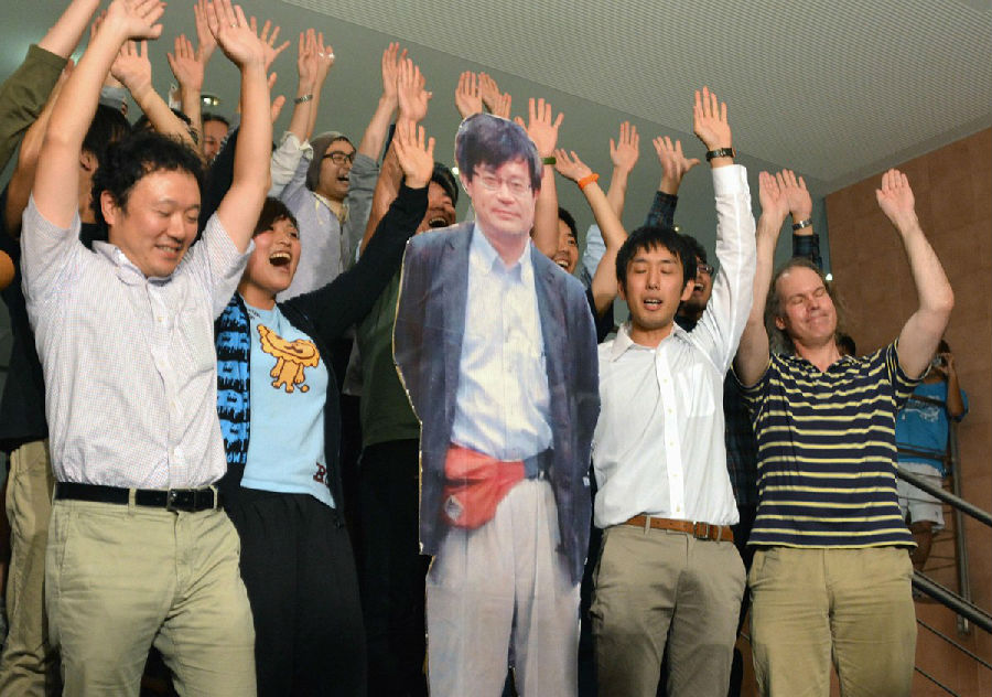 ������ѧ��ƾ����LED��ŵ������ ȫ��15��������