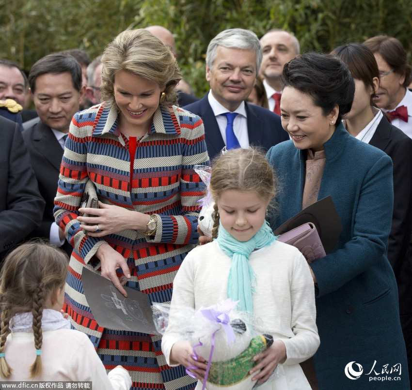 ͼΪ�����¸�����ʱ���������ͯ���ʹ���èë����ߡ�����IC