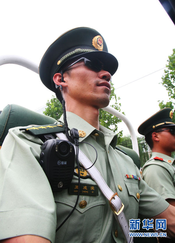 ֱ�����׶������侯Ѳ�߳���Ѳ��ִ��