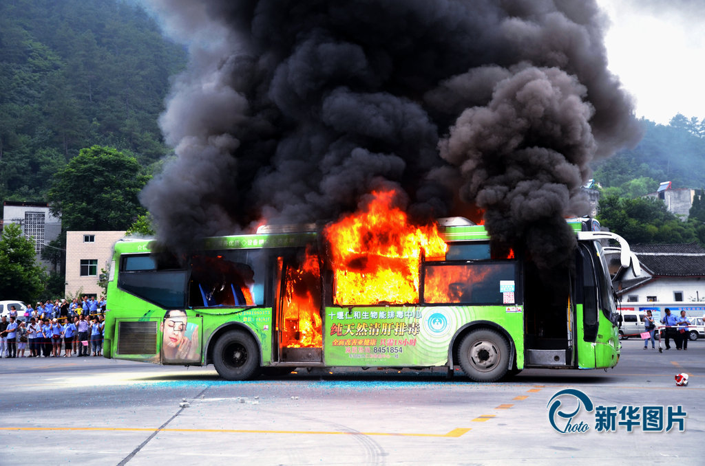 ����ʮ�߾��й�����ͻ������Ӧ������