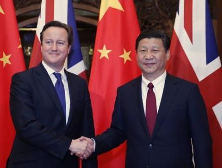 习近平获赠阿根廷10号球衣 问转会费多少