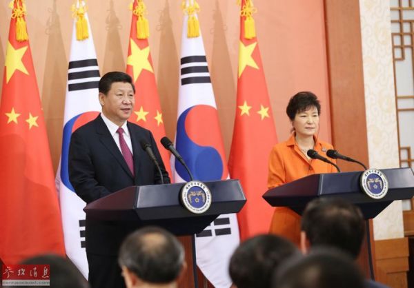 7��3�գ�������ϯϰ��ƽ���׶�ͬ������ͳ���Ȼݾ��л�̸����̸������Ԫ�׹�ͬ������ߡ�