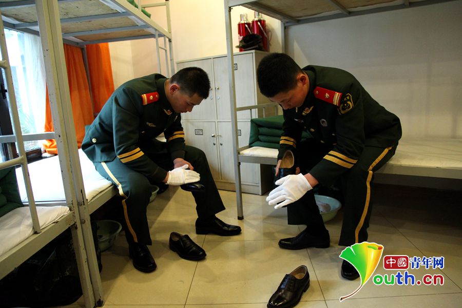 ̽������ס���侯��ƽ������22�� Ϊ�ڼ��׼���Ϊ8�˼�