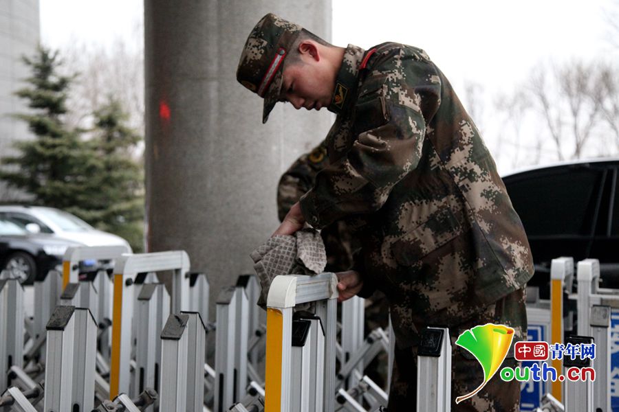 ̽������ס���侯��ƽ������22�� Ϊ�ڼ��׼���Ϊ8�˼�