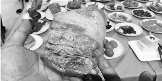 ���޻�2000������