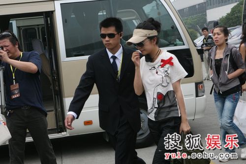 11����ޱ����ɶ�˫������