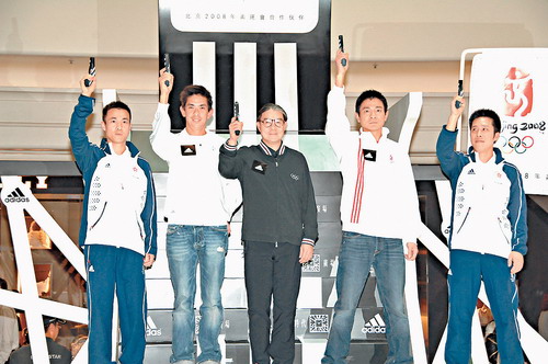 ���»���ϯ���˲�Ʒչ��̫ƽ��ʿ���ݵ�Ӱ(ͼ)