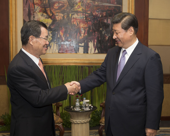 2013106գйϰƽӡǰ嵺̨ͬг³һСӰ»  