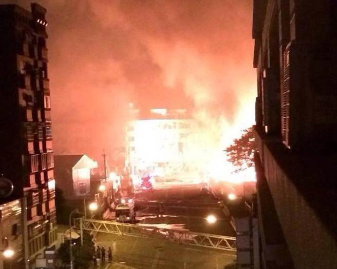 ������ǰ����������ը���������