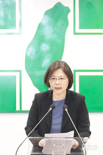 ̨������Ӣ���������Ϊ��̨�徭���Ƶ�����