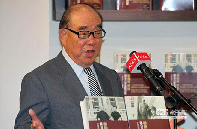 ̨����ǰ������Ժ�����²���