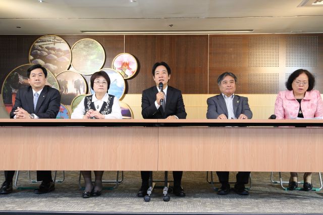 国民党中央批赖清德不进议会:民进党借机抹黑朱立伦 国民党中央批赖清德不进议会:民进党借机抹黑朱立伦