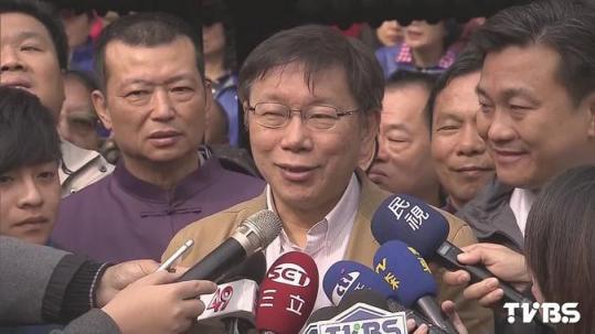 柯文哲炫风南下高雄为探视陈水扁吸引关注(图)