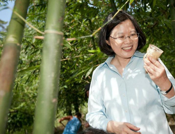 �������ϯ��Ӣ��