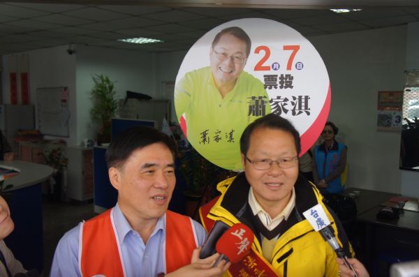 郝龙斌批柯文哲凭感觉给人定罪:有不法就拿出来办 郝龙斌批柯文哲凭感觉给人定罪:有不法就拿出来办