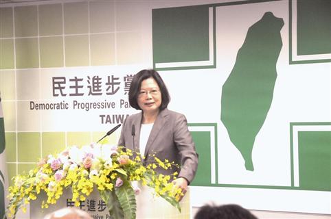 �������ϯ��Ӣ��