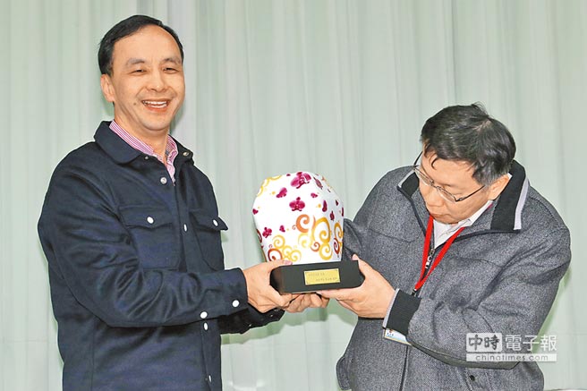 柯文哲告“交通部”、新北市 新北官员:很罕见 柯文哲告“交通部”、新北市 新北官员:很罕见