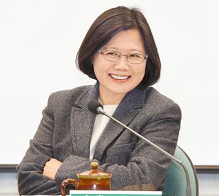 台报:蔡英文须对两岸政策表态否则遭深绿绑架