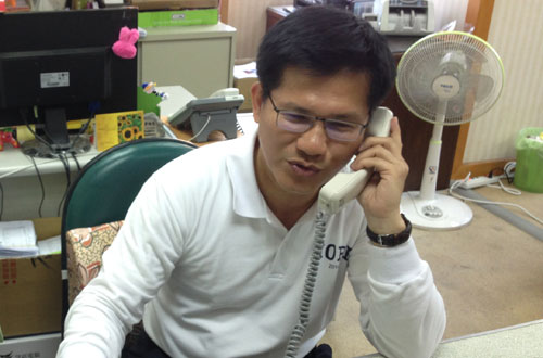 林佳龙上任百日台中157人调动 遭批“铲除异已” 林佳龙上任百日台中157人调动 遭批“铲除异已”