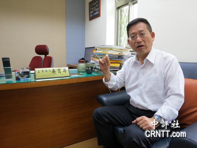 “一中同表”惹议 洪秀柱两岸论述被指难超马英九 “一中同表”惹议 洪秀柱两岸论述被指难超马英九