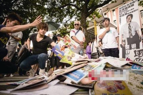 台风“吓跑”学生“反课纲”落幕