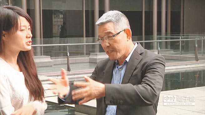 前“蓝委”斥段宜康“不入流” 建议其去演丑角 前“蓝委”斥段宜康“不入流” 建议其去演丑角