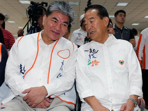 宋楚瑜今公布副手 前"内政部长"李鸿源呼声高 宋楚瑜今公布副手 前"内政部长"李鸿源呼声高