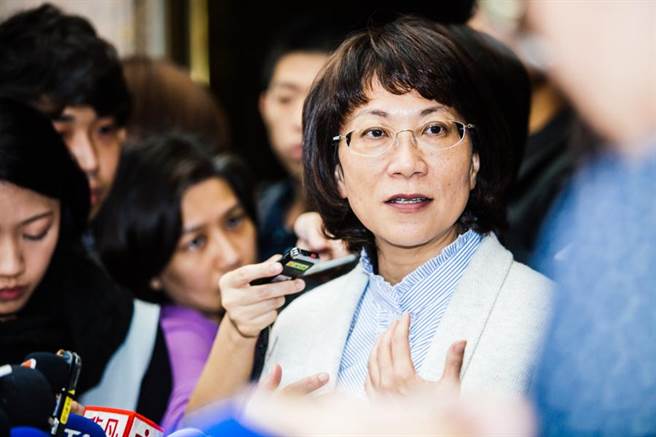 王如玄因参选受攻击 友人叹:正直难挡政治无情 王如玄因参选受攻击 友人叹:正直难挡政治无情