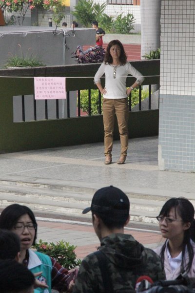 台中选举造势成"政治噪音" 呼声震天学生无法上课 台中选举造势成"政治噪音" 呼声震天学生无法上课