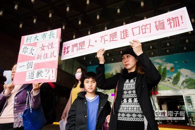 柯文哲2015年十大失言道歉记录盘点(组图) 柯文哲2015年十大失言道歉记录盘点(组图)