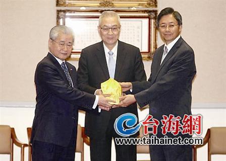 最短任期、最大压力新任“阁揆”张善政宣誓就职