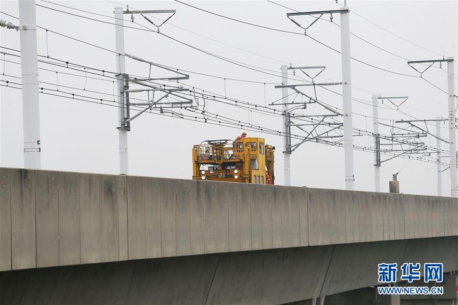 #�����۵��𣩣�3��̨�����̨������ȫ��ͣʻ