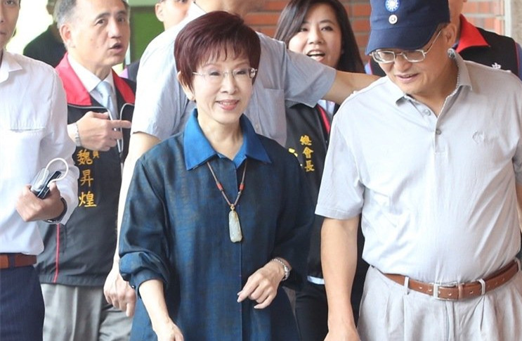 洪秀柱:"台独"代价是战争 政客不应散布"仇中"思想 洪秀柱:"台独"代价是战争 政客不应散布"仇中"思想