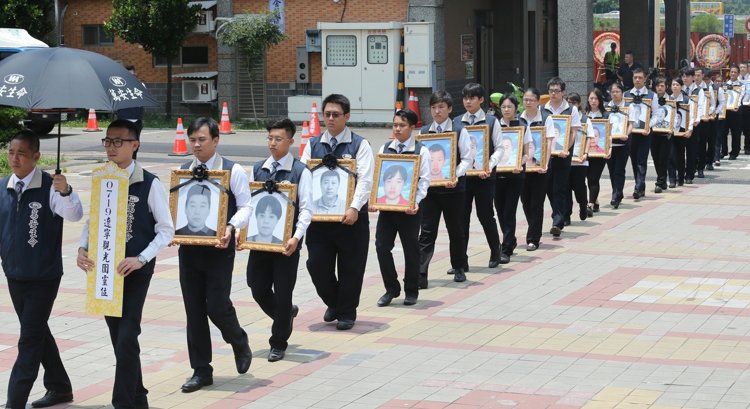 ۹Ƭǻҵߴӷ᳡ֳͼƬԴ̨塶ϱ