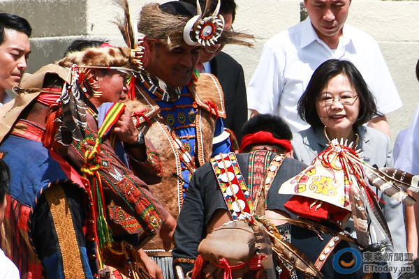 台湾“双十庆典”掀歧视少数民族风波 台湾“双十庆典”掀歧视少数民族风波