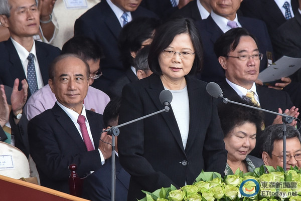 台高教工会:民进党在7天假议题上已彻底让青年失望 台高教工会:民进党在7天假议题上已彻底让青年失望