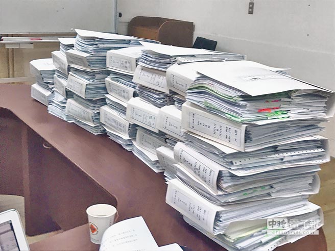 ϻٿ߻ᣬڳʲᣬںǶ·ġС