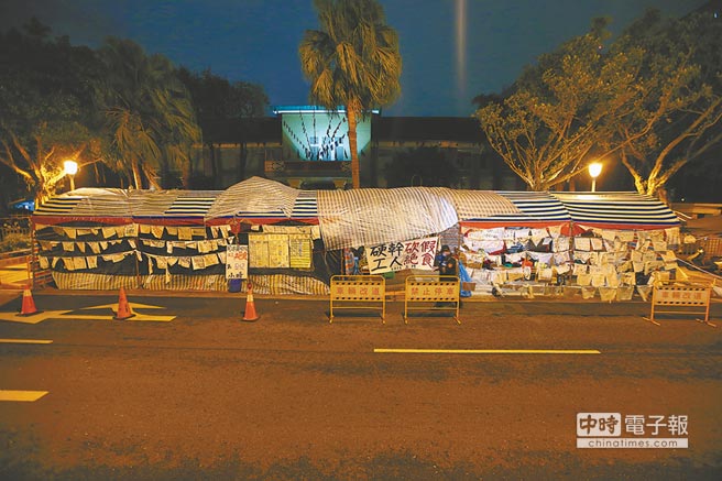 ��һ��һ�ݡ�����2�ս��ڡ�����ԺԺ�ᡱ�����������͹����嶥�ź�������ڡ�����Ժ���⾲�����飬Ժ��������ɽ�������ķ�Χ