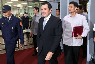 ӦӢ⾺ѡϯһ£Զﴫ