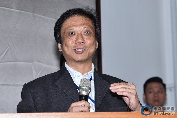 台北市政府7万多名公务员个资外泄 网友:真是公开透明 台北市政府7万多名公务员个资外泄 网友:真是公开透明