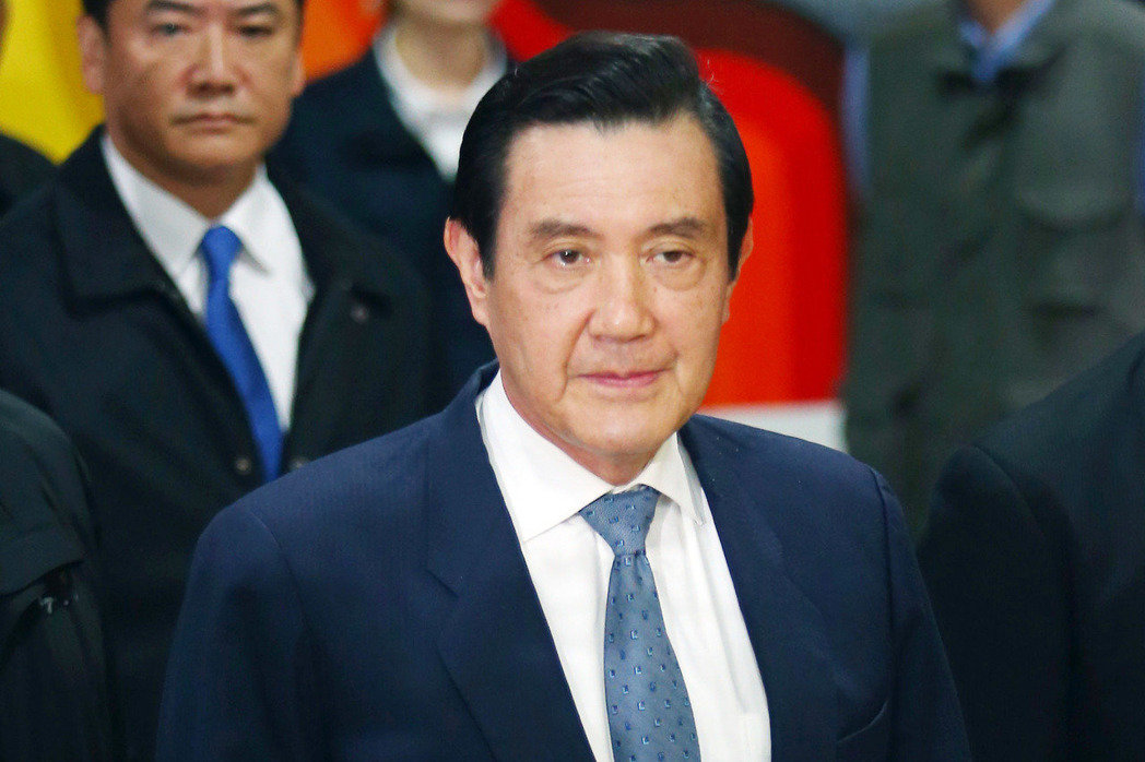 国民党主席选战支持谁? 马英九笑而未答 国民党主席选战支持谁? 马英九笑而未答