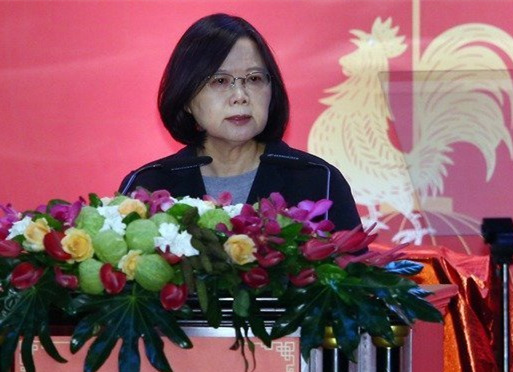 ��Ӣ�ĹĴ������� ̨���̽�����˵��һ��