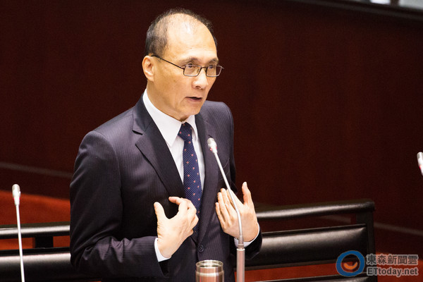 国民党讽林全共识营瞎忙:开会开半天还是不会 国民党讽林全共识营瞎忙:开会开半天还是不会