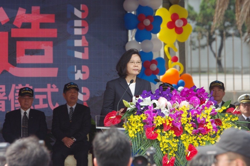 ̨ںšز衱̫ƿڣӢ´Ц