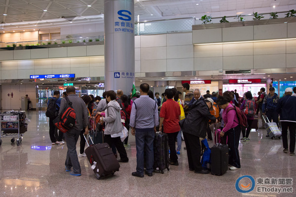 台名嘴爆料:蔡当局为增加观光数花钱买越南观光客 台名嘴爆料:蔡当局为增加观光数花钱买越南观光客