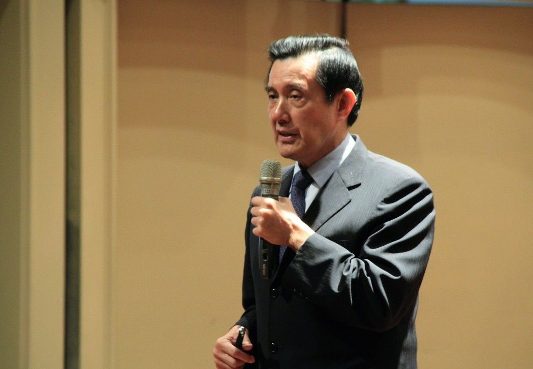 ̨�췽�������سh����Ӣ�� ���첻�⣺�л�ͥ��˵