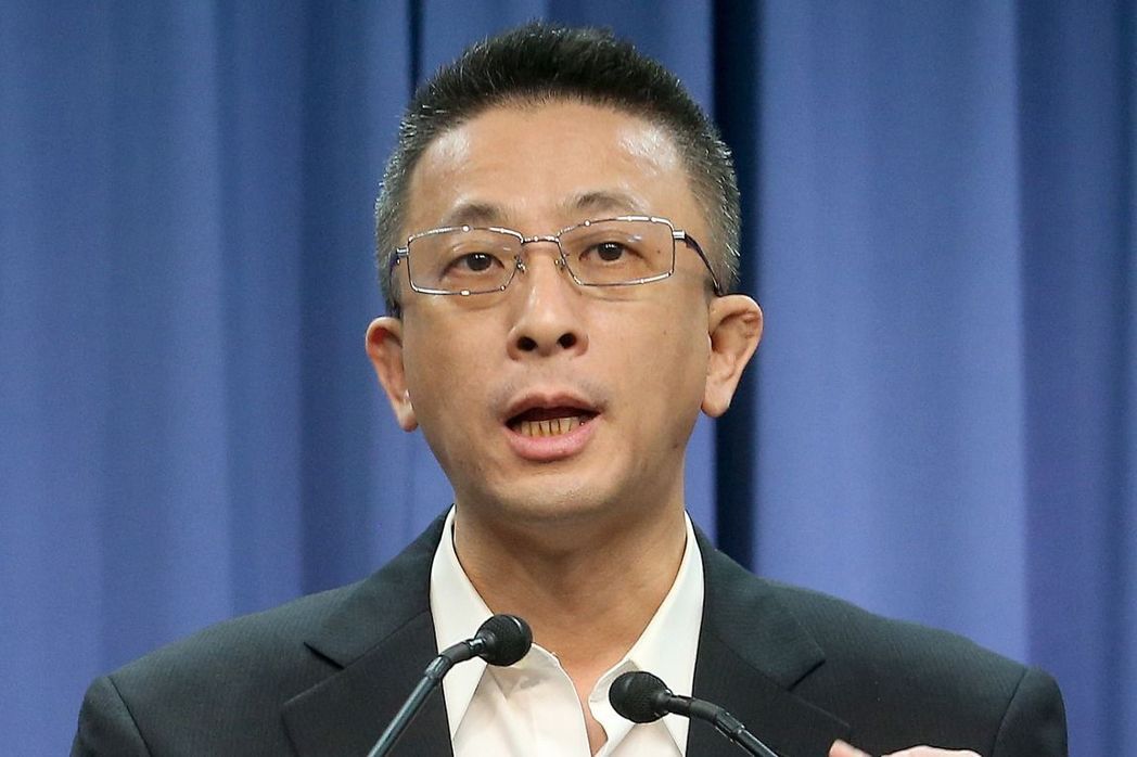 批蔡当局就会被检举?侯汉廷脸谱网账号遭停权 批蔡当局就会被检举?侯汉廷脸谱网账号遭停权